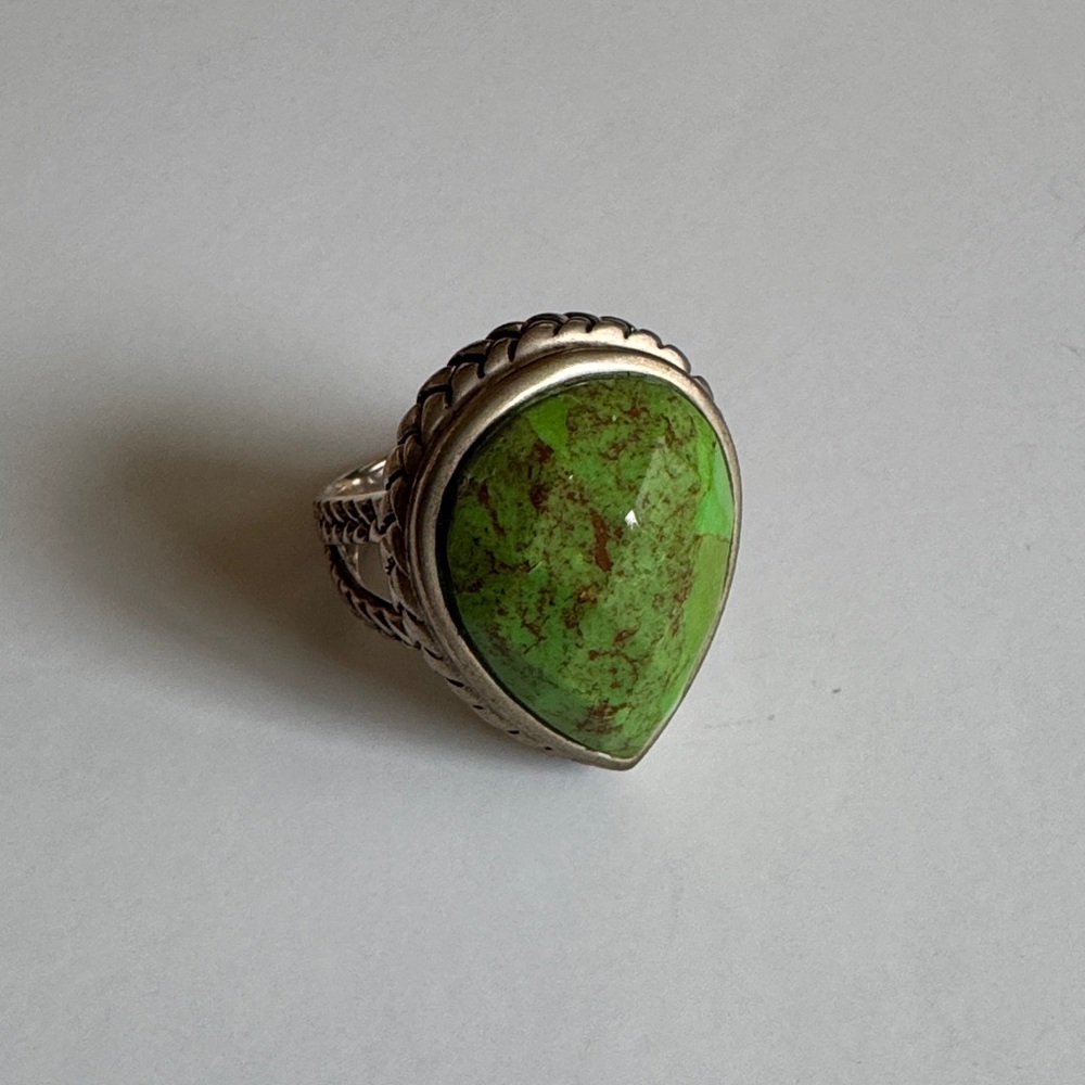 Green Stone Sterling Silver Ring